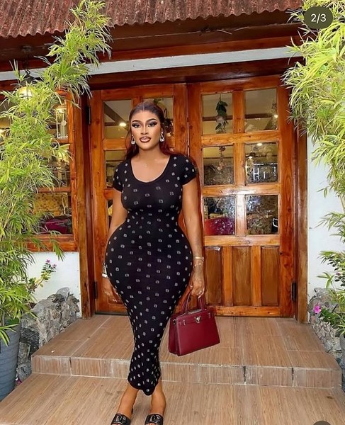 Beautiful Ladies Bodycon Gown