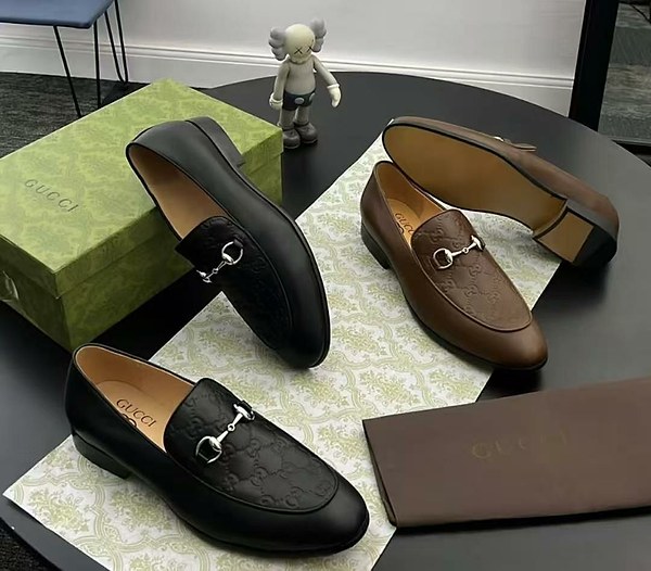 Gucci GG Embossed Horsebit Loafers
