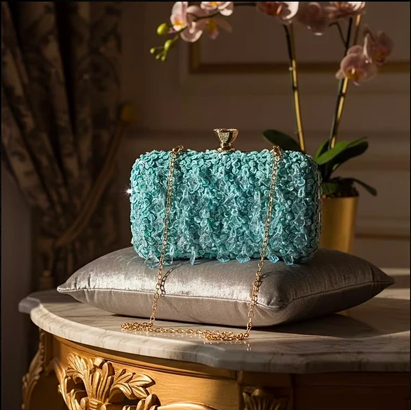 Clutch bags 4