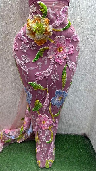 Beaded lace 3