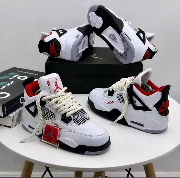 Sneakers 5